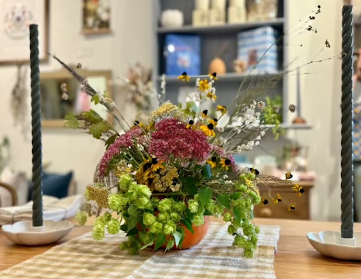 Pumpkin Centerpieces with Hannah Dewey and Brittany Thurlow: November 5th